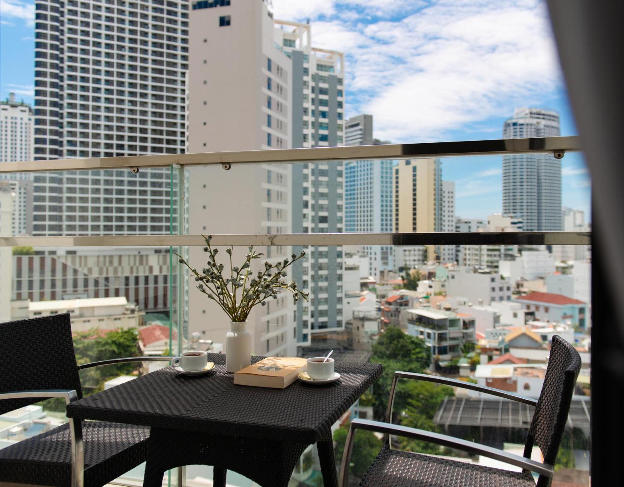 Goldcoast Hotel נה טראנג מראה חיצוני תמונה