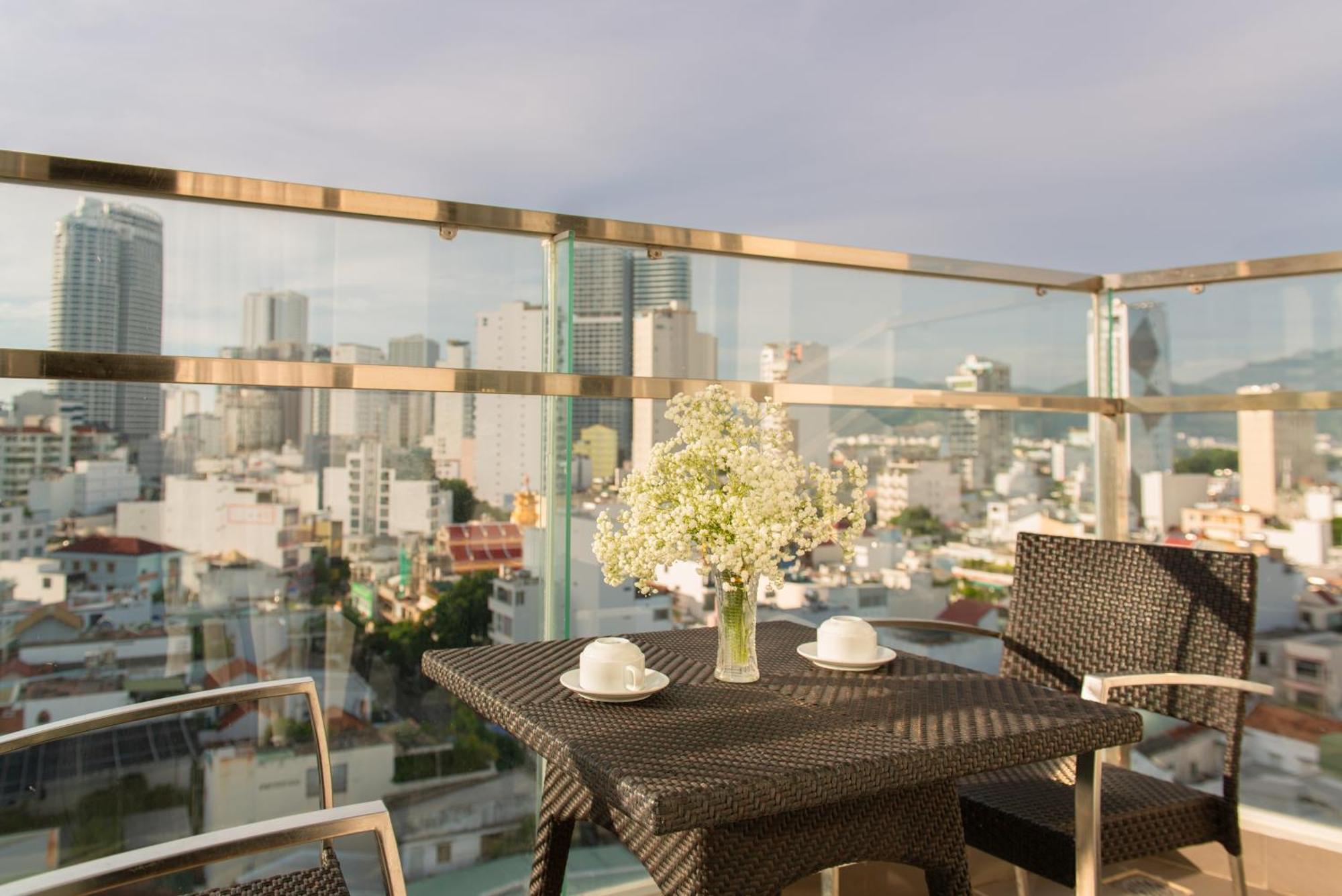 Goldcoast Hotel נה טראנג מראה חיצוני תמונה
